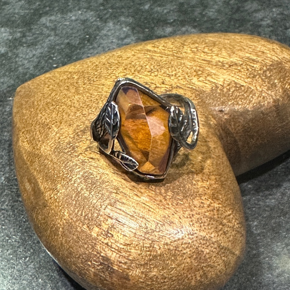 Retired Silpada Designs .925 Sterling Silver & Swarovski Crystal Ring - Sz 8